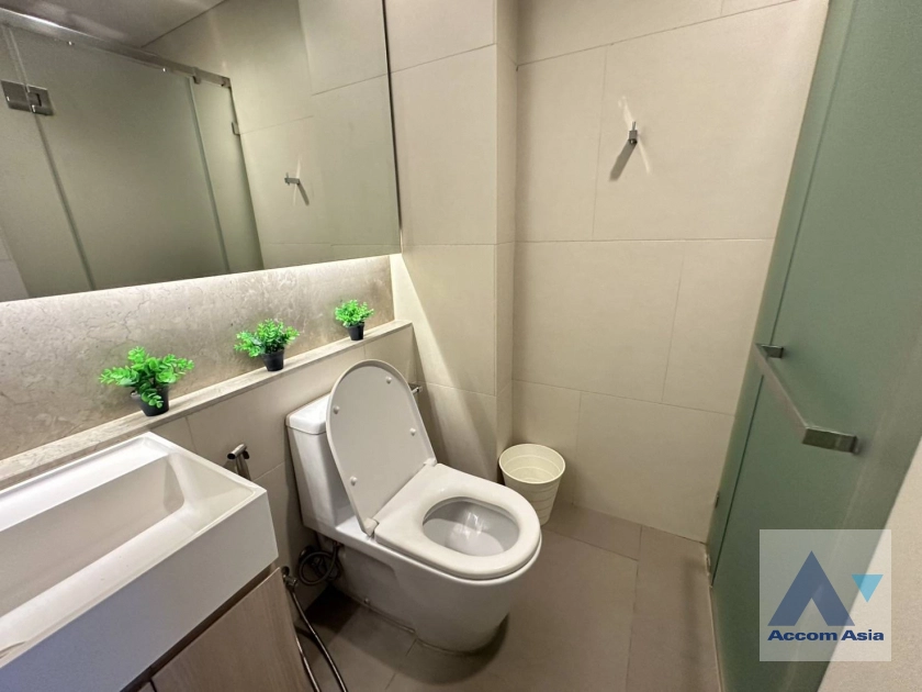 9  2 br Condominium For Rent in Sukhumvit ,Bangkok BTS Phrom Phong at The Lumpini 24 AA42072