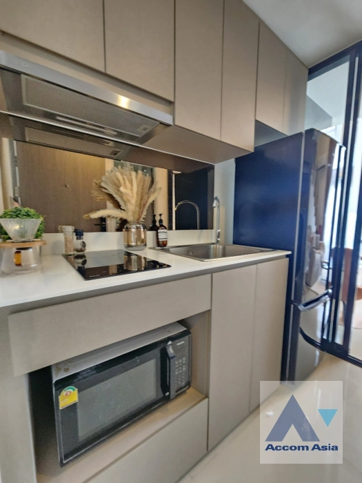 6  1 br Condominium For Sale in Phaholyothin ,Bangkok MRT Ratchadaphisek at L Loft Ratchada 19 AA42074