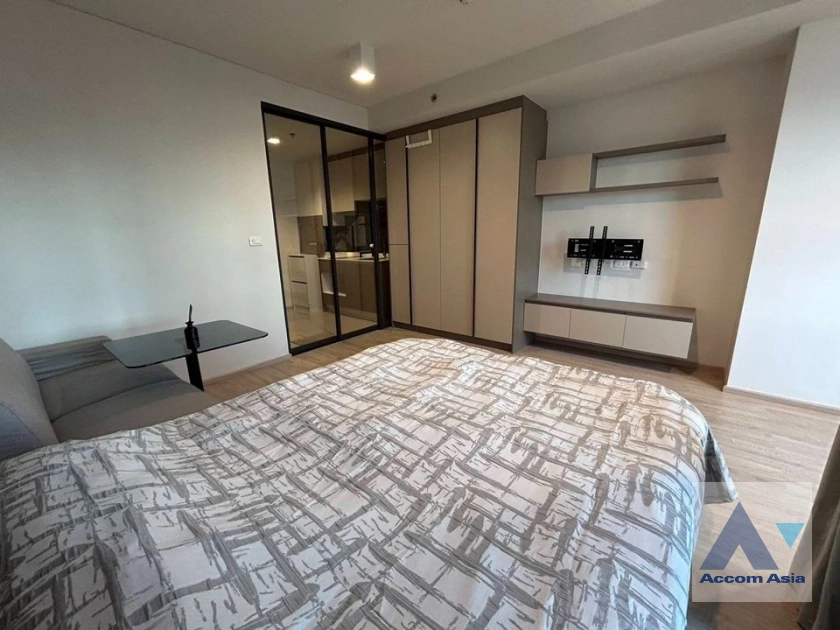 5  1 br Condominium For Sale in Charoennakorn ,Bangkok  at IDEO Sathorn-Wongwian Yai AA42075