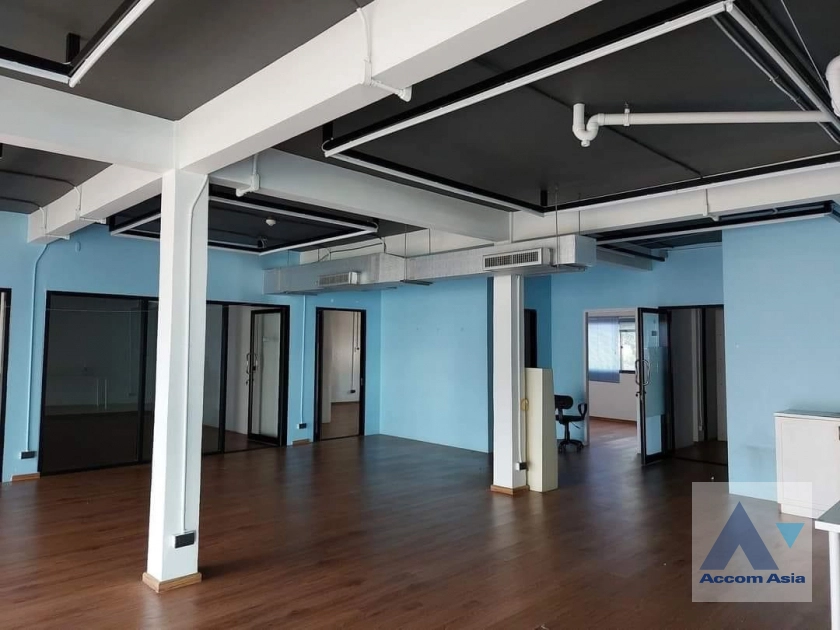 Office |  Office space For Rent in Sukhumvit, Bangkok  near BTS Thong Lo (AA42079)