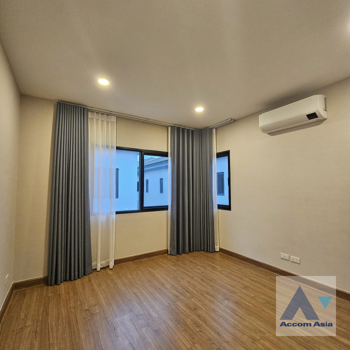 18  4 br House For Rent in Latkrabang ,Bangkok ARL Ban Thap Chang at The City Rama 9-Ramkhamhaeng  AA42081