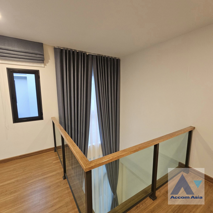 10  4 br House For Rent in Latkrabang ,Bangkok ARL Ban Thap Chang at The City Rama 9-Ramkhamhaeng  AA42081