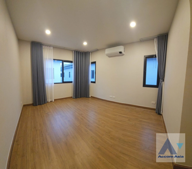 15  4 br House For Rent in Latkrabang ,Bangkok ARL Ban Thap Chang at The City Rama 9-Ramkhamhaeng  AA42081