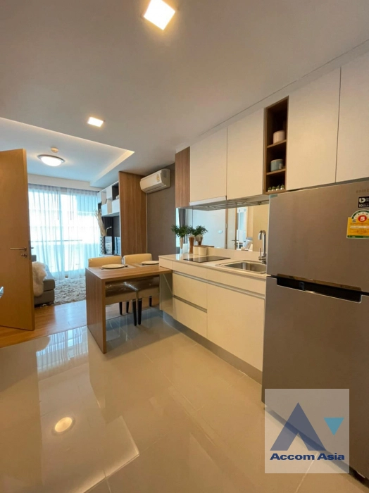 Fully Furnished |  1 Bedroom  Condominium For Sale in Sukhumvit, Bangkok  near BTS Nana (AA42082)