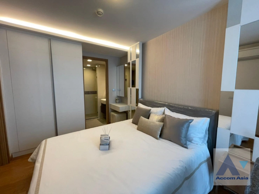 8  1 br Condominium For Sale in Sukhumvit ,Bangkok BTS Nana at Interlux Premier Sukhumvit AA42082