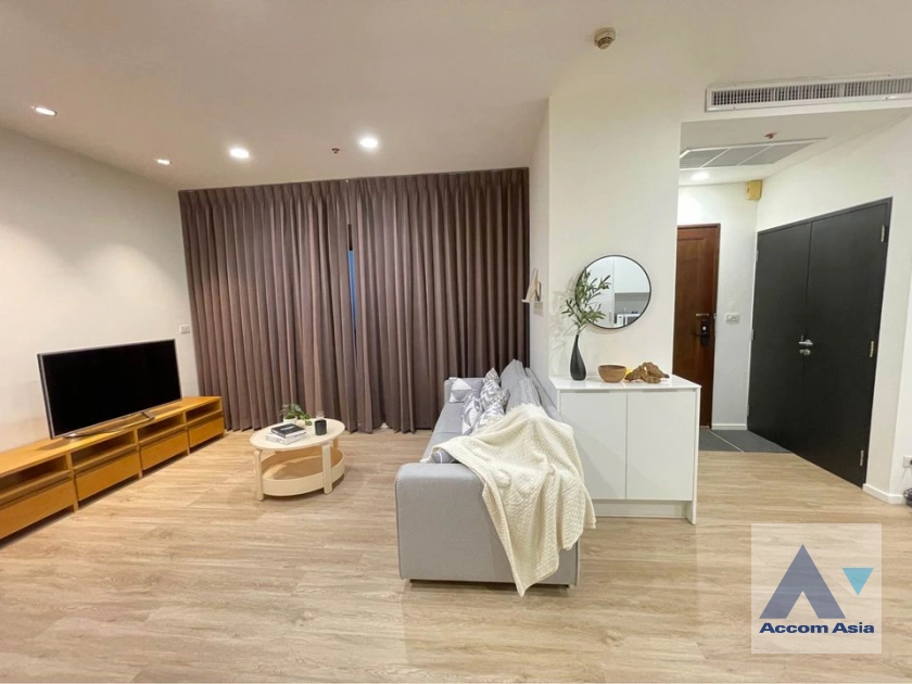 Fully Furnished, Corner Unit |  2 Bedrooms  Condominium For Rent in Sukhumvit, Bangkok  near BTS Thong Lo (AA42083)