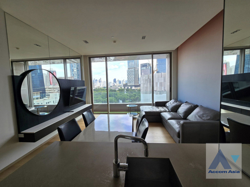 Saladaeng One Condominium  1 Bedroom for Sale MRT Lumphini in Silom Bangkok