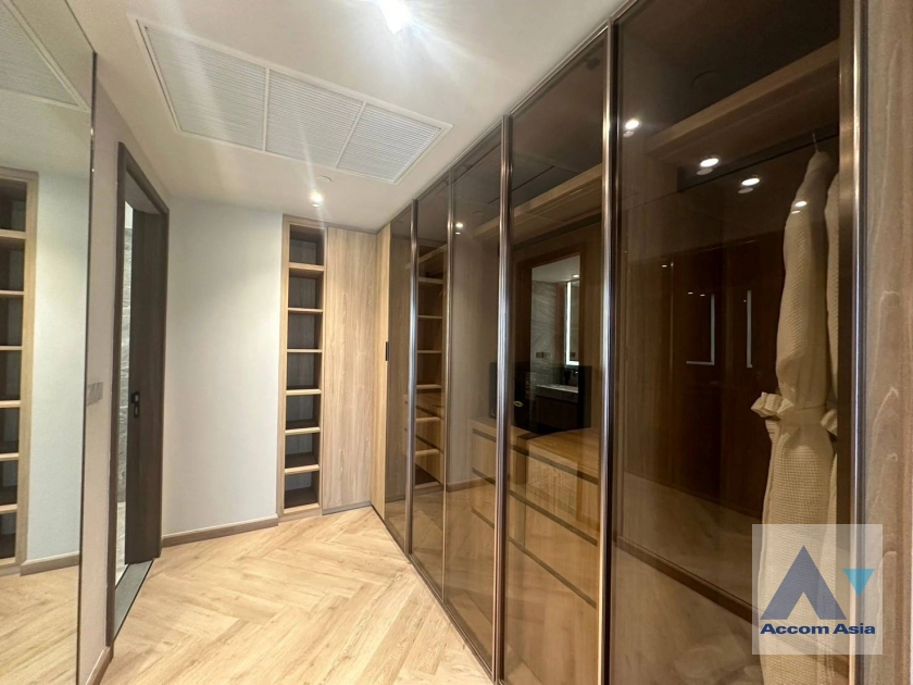 7  3 br Apartment For Rent in Sukhumvit ,Bangkok BTS Phrom Phong at A Luxury Boutique Apartment AA42099