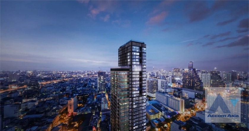  2  2 br Condominium For Rent in Silom ,Bangkok BTS Surasak at The Lofts Silom AA42103