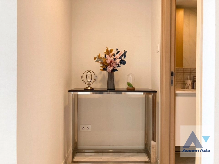 22  3 br Condominium For Rent in Sukhumvit ,Bangkok BTS Nana at HYDE Sukhumvit 11 AA42108