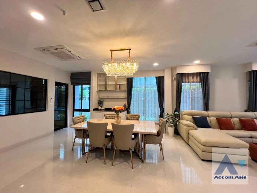 5  4 br House For Rent in Latkrabang ,Bangkok ARL Ban Thap Chang at Nantawan Rama 9 New Krungthepkreetha AA42109