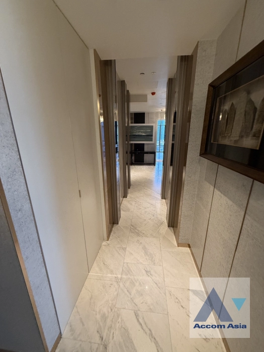 16  3 br Condominium For Rent in Sathorn ,Bangkok BTS Saphan Taksin at Four Seasons Private Residences AA42122