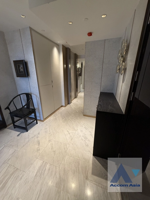 12  3 br Condominium For Rent in Sathorn ,Bangkok BTS Saphan Taksin at Four Seasons Private Residences AA42122