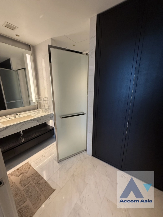 17  3 br Condominium For Rent in Sathorn ,Bangkok BTS Saphan Taksin at Four Seasons Private Residences AA42122