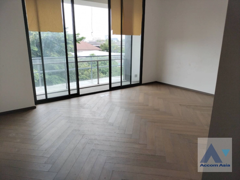 12  3 br Condominium For Sale in Sukhumvit ,Bangkok BTS Phra khanong at The Pillar AA42129