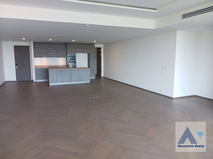  1  3 br Condominium For Sale in Sukhumvit ,Bangkok BTS Phra khanong at The Pillar AA42129