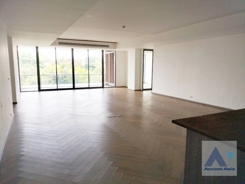  3 Bedrooms  Condominium For Sale in Sukhumvit, Bangkok  near BTS Phra khanong (AA42129)