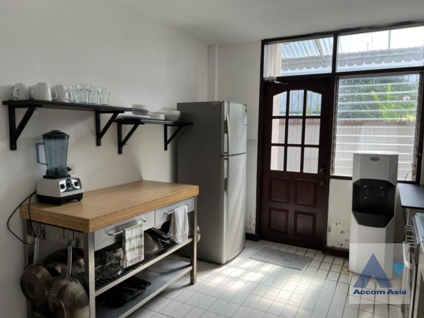 7  3 br House For Rent in Sukhumvit ,Bangkok BTS Phrom Phong AA42131