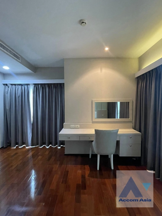 Newly renovated |  2 Bedrooms  Condominium For Rent in Sukhumvit, Bangkok  near BTS Thong Lo (AA42141)