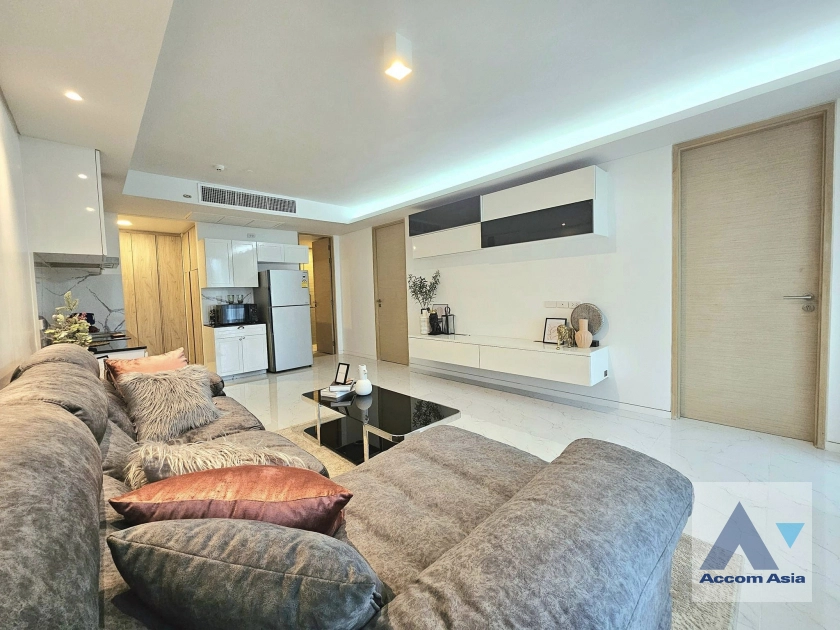 Newly renovated, Fully Furnished |  2 Bedrooms  Condominium For Sale in Sukhumvit, Bangkok  near BTS Phrom Phong (AA42156)