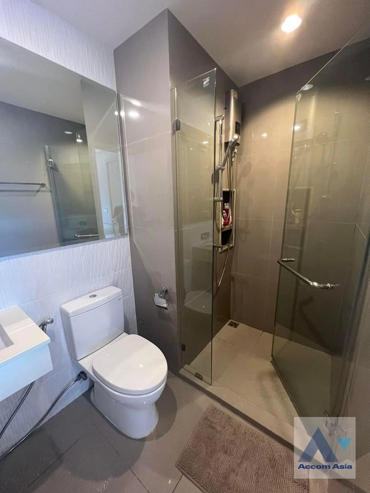 9  2 br Condominium For Sale in Sukhumvit ,Bangkok BTS Ekkamai at Rhythm Sukhumvit 42 AA42157