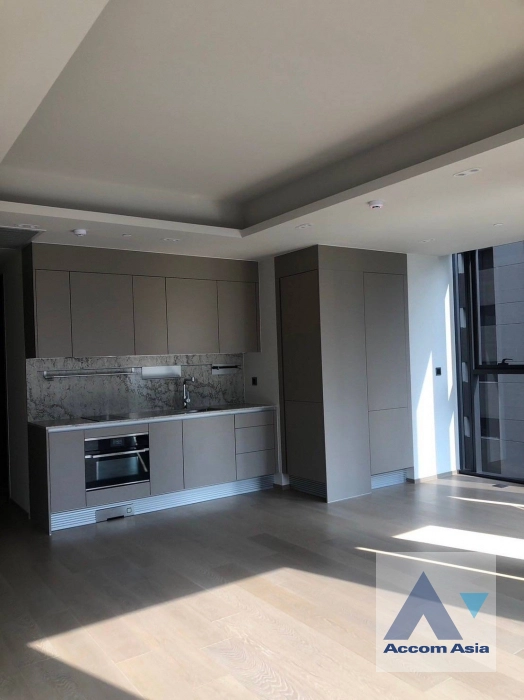 6  1 br Condominium For Sale in Ploenchit ,Bangkok BTS Ploenchit at Tonson One Residence AA42216