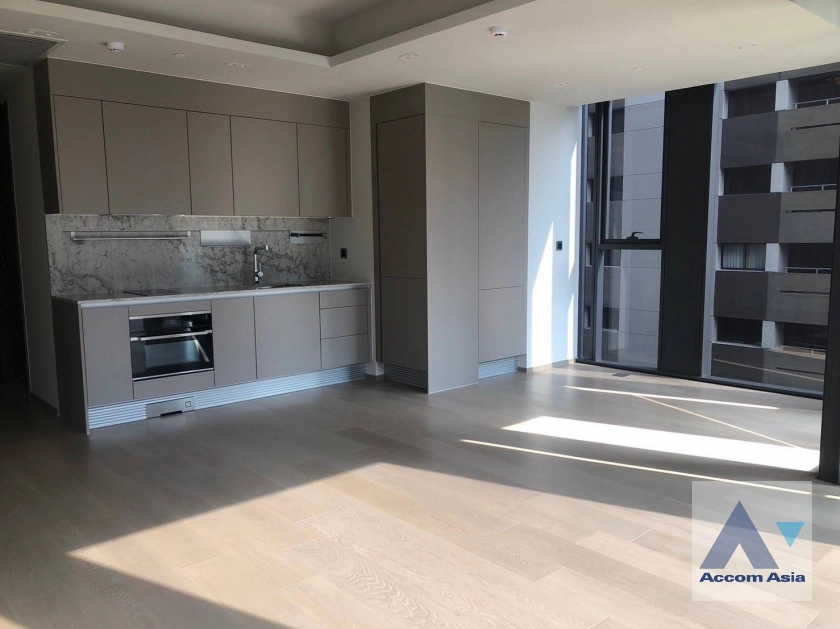 5  1 br Condominium For Sale in Ploenchit ,Bangkok BTS Ploenchit at Tonson One Residence AA42216