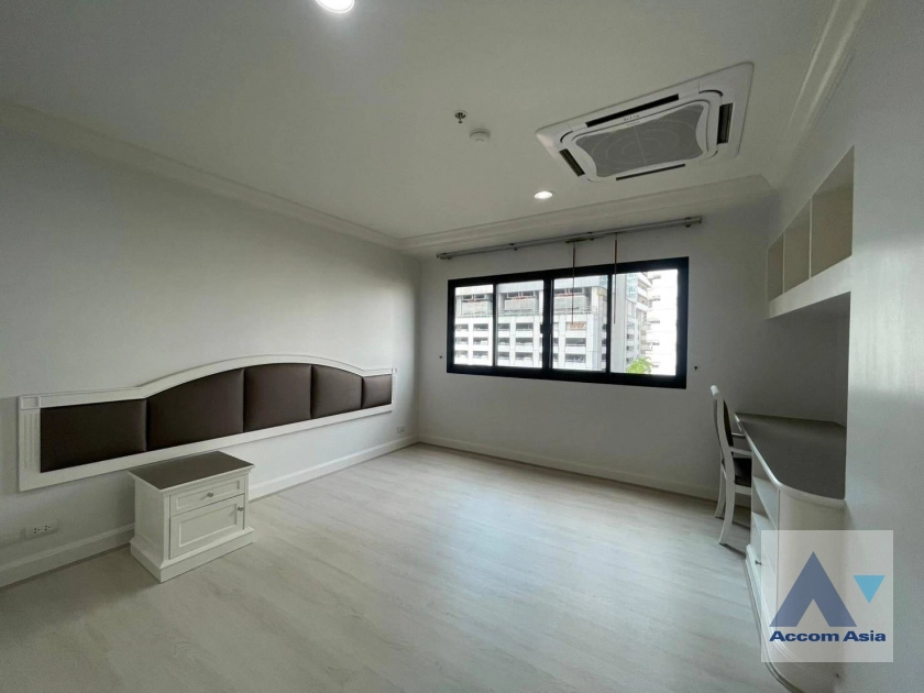 7  3 br Apartment For Rent in Sukhumvit ,Bangkok BTS Asok - MRT Sukhumvit at Comfortable for Living AA42231