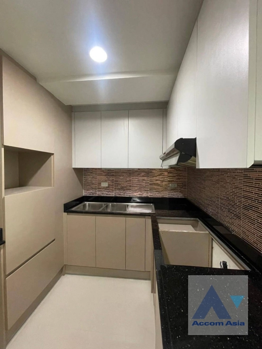 6  3 br Apartment For Rent in Sukhumvit ,Bangkok BTS Asok - MRT Sukhumvit at Comfortable for Living AA42231