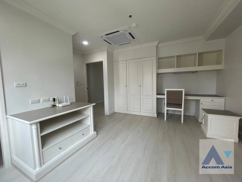 14  3 br Apartment For Rent in Sukhumvit ,Bangkok BTS Asok - MRT Sukhumvit at Comfortable for Living AA42231