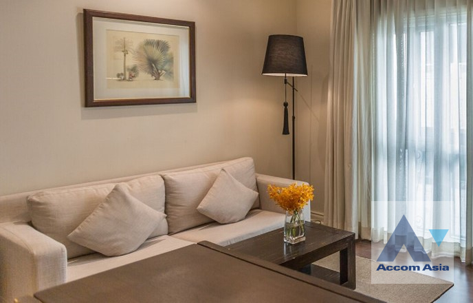  2  1 br Apartment For Rent in Silom ,Bangkok BTS Sala Daeng at Luxurious Colonial Style AA42250