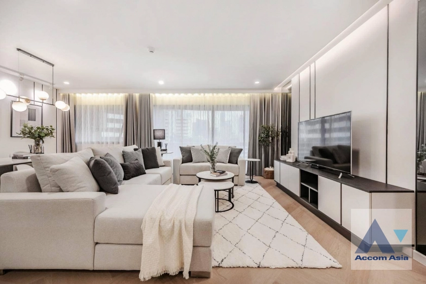  1  4 br Condominium For Sale in Sukhumvit ,Bangkok BTS Thong Lo at Le Premier II AA42260