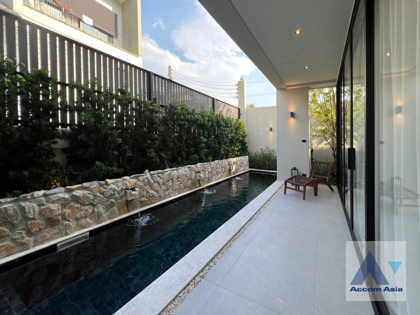 9  4 br House For Sale in Sukhumvit ,Bangkok  AA42273