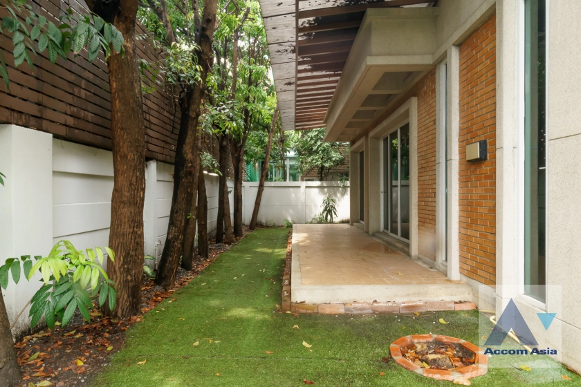 49  3 br House For Rent in Ramkhamhaeng ,Bangkok MRT Si Kritha at Baan Issara Rama 9 AA42276