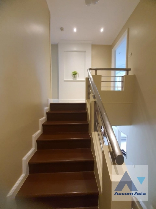 11  3 br Condominium For Sale in Sukhumvit ,Bangkok BTS Phrom Phong at Supalai Place   AA42305