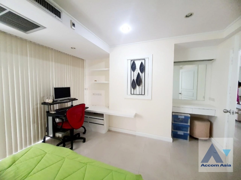 22  3 br Condominium For Sale in Sukhumvit ,Bangkok BTS Phrom Phong at Supalai Place   AA42305