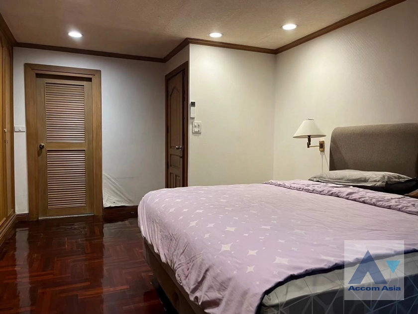 11  3 br Condominium For Sale in Sukhumvit ,Bangkok BTS Phrom Phong at Supalai Place   AA42307