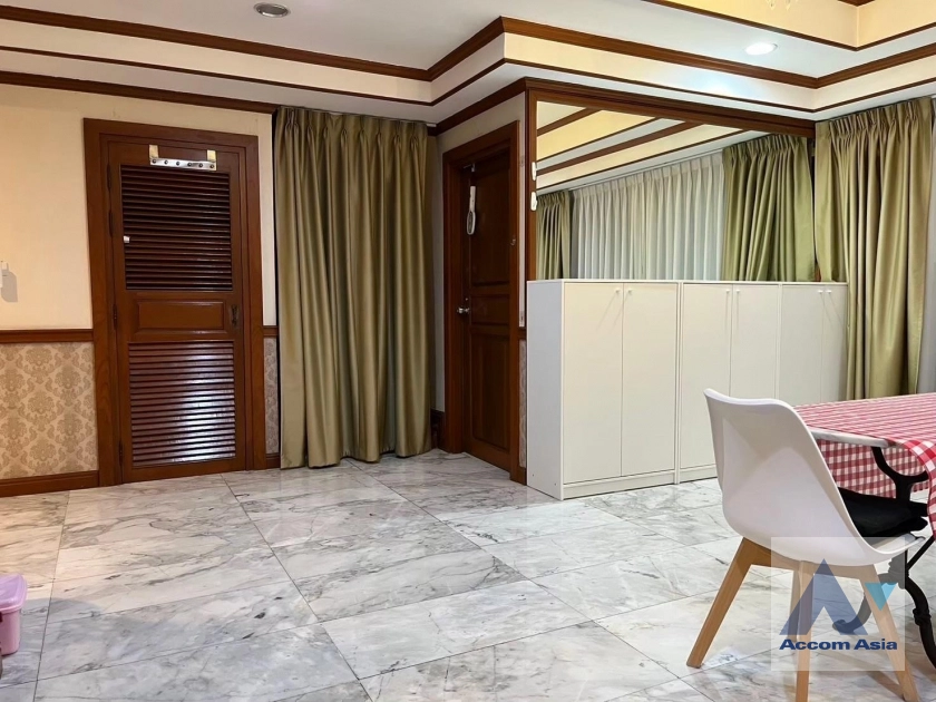 16  3 br Condominium For Sale in Sukhumvit ,Bangkok BTS Phrom Phong at Supalai Place   AA42307