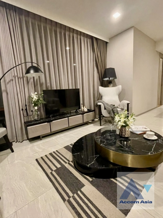  2 Bedrooms  Condominium For Rent in Sukhumvit, Bangkok  near BTS Asok - MRT Sukhumvit (AA42309)