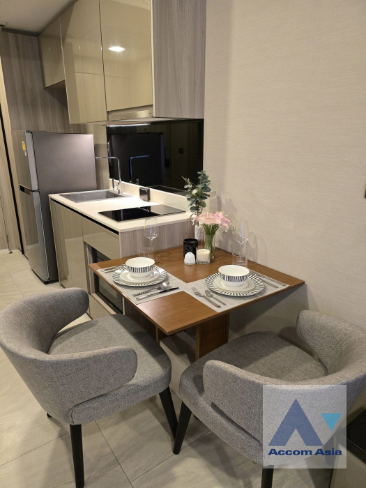 Fully Furnished |  1 Bedroom  Condominium For Rent & Sale in Sukhumvit, Bangkok  near BTS Asok (AA42316)