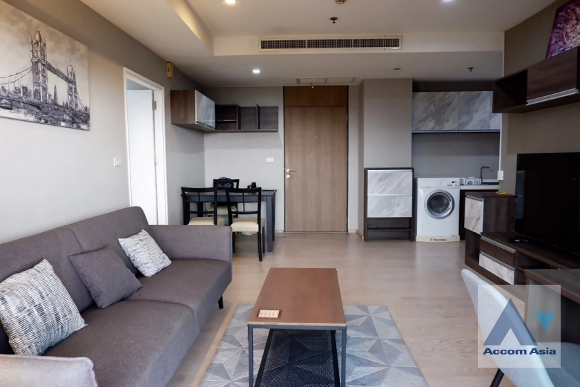  1 Bedroom  Condominium For Rent in Sukhumvit, Bangkok  near BTS Thong Lo (AA42332)