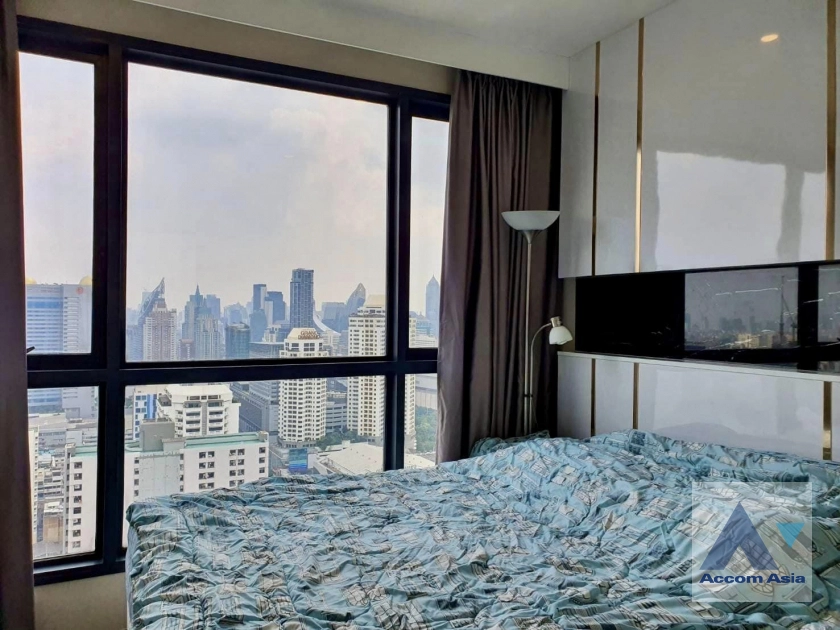  2 Bedrooms  Condominium For Rent & Sale in Phaholyothin, Bangkok  near BTS Ratchathewi (AA42339)