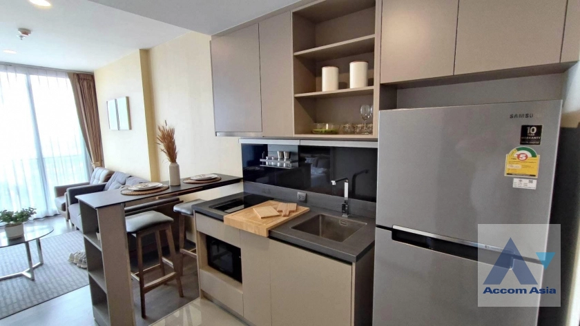  1 Bedroom  Condominium For Rent & Sale in Sukhumvit, Bangkok  near BTS Thong Lo (AA42358)