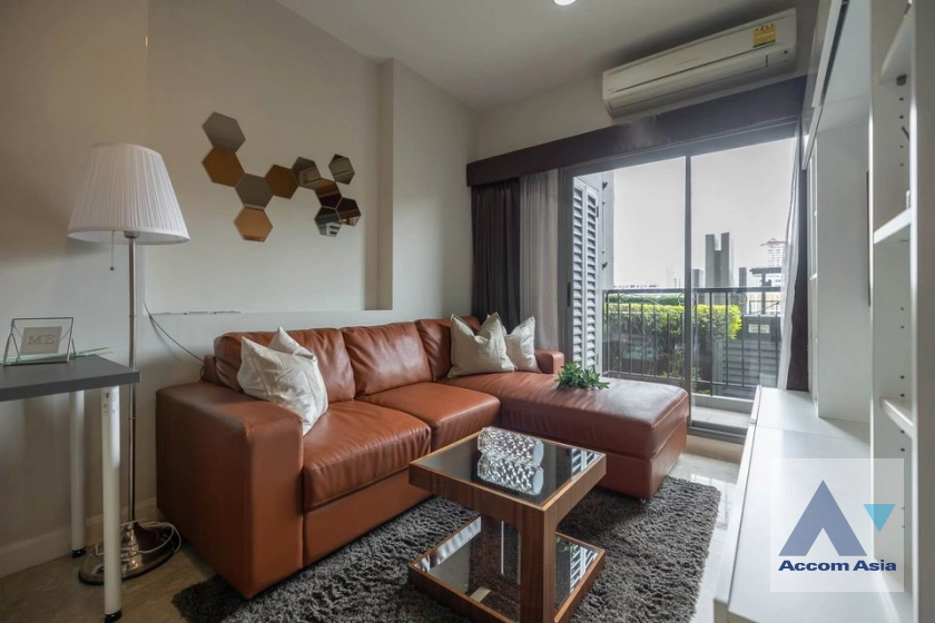  1  1 br Condominium For Rent in Sukhumvit ,Bangkok BTS Thong Lo at The Crest Sukhumvit 34 AA42361