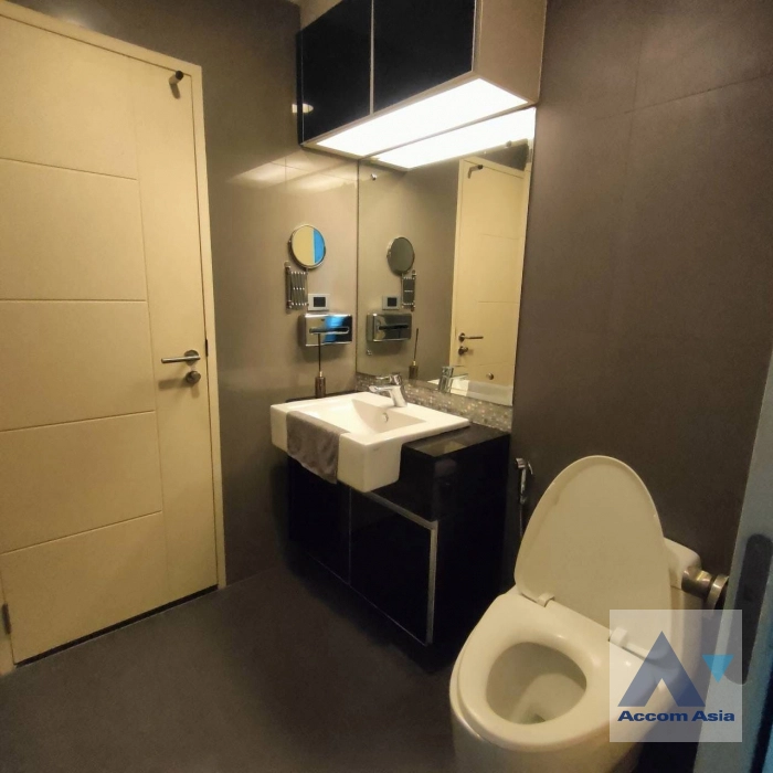 Fully Furnished |  1 Bedroom  Condominium For Sale in Sukhumvit, Bangkok  (AA42364)