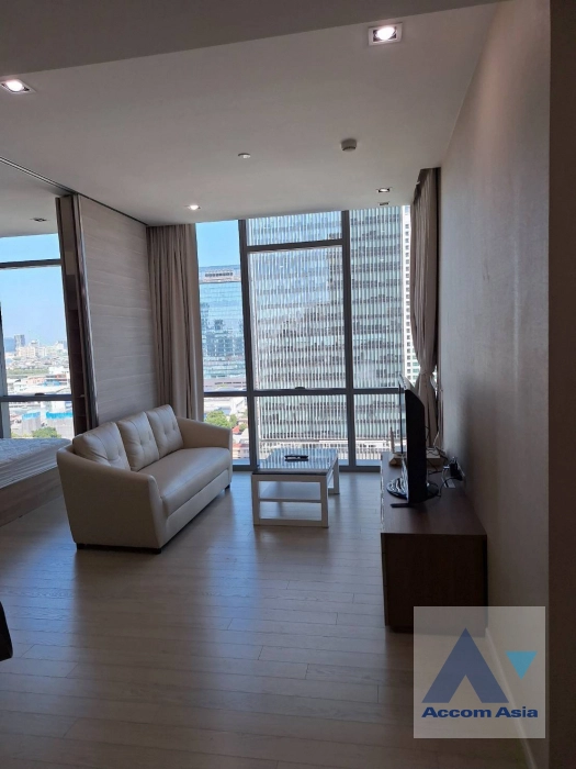  1 Bedroom  Condominium For Rent in Sukhumvit, Bangkok  near BTS Asok (AA42383)