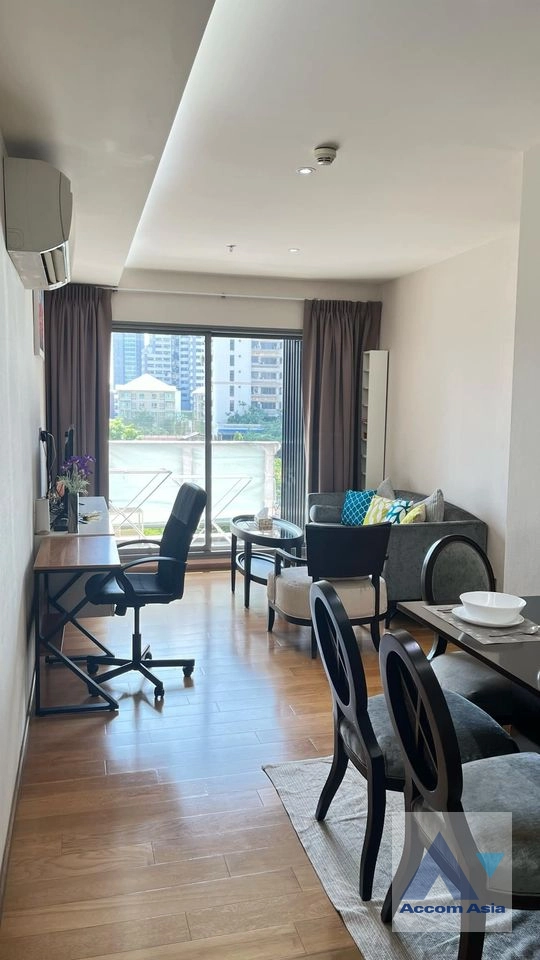  2 Bedrooms  Condominium For Rent in Sukhumvit, Bangkok  near BTS Thong Lo (AA42384)