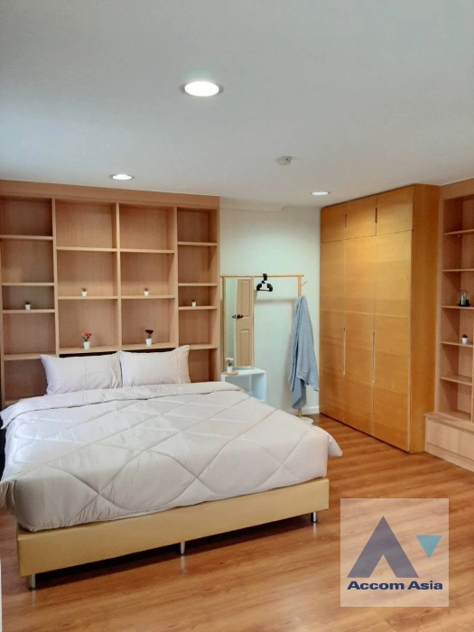 5  2 br Condominium For Sale in Sukhumvit ,Bangkok BTS Phrom Phong at Lumpini Suite Sukhumvit 41 AA42400