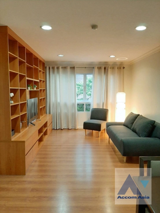 Corner Unit |  2 Bedrooms  Condominium For Sale in Sukhumvit, Bangkok  near BTS Phrom Phong (AA42400)