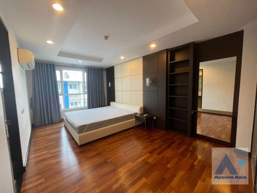 6  2 br Condominium For Rent in Sukhumvit ,Bangkok BTS Ekkamai at Avenue 61 AA42418